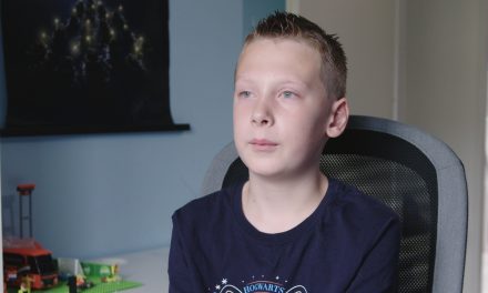 VIDEO: het onderwijs van een zieke leerling en broers en zussen
